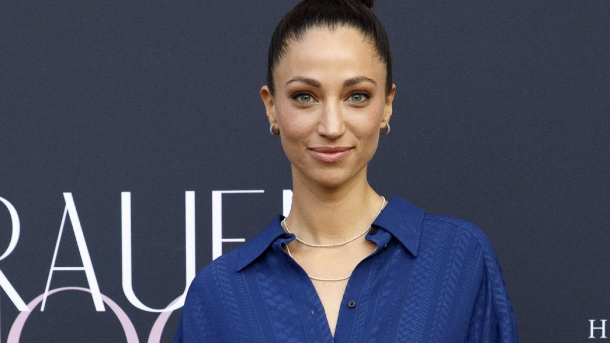 Vildan Cirpan sendete anlässlich ihres Geburtstages einen knackigen Bikini-Gruß. Vildan Cirpan sendete anlässlich ihres Geburtstages einen knackigen Bikini-Gruß. (Foto)