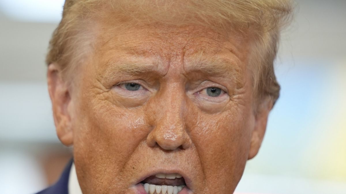 Auf den Wahlkampfveranstaltungen von Donald Trump sollen die Zuschauer einschlafen. (Foto)