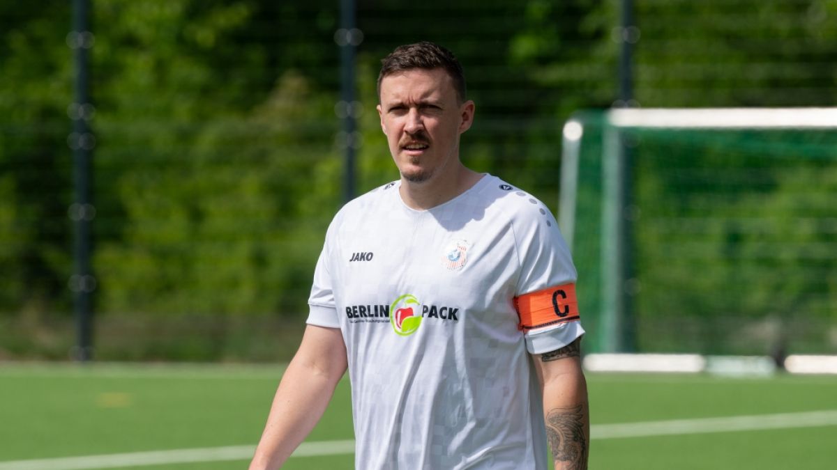 Max Kruse hat seine Karriere als Profifußballer beendet. Privat ist er mit seiner Frau Dilara glücklich verheiratet. Max Kruse hat seine Karriere als Profifußballer beendet. Privat ist er mit seiner Frau Dilara glücklich verheiratet. (Foto)