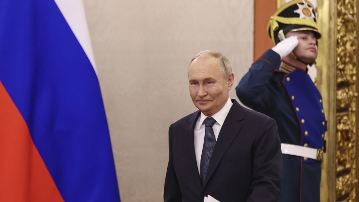 Wladimir Putin soll im September durchschnittlich 1.271 Soldaten pro Tag im Ukraine-Krieg verloren haben. (Foto)