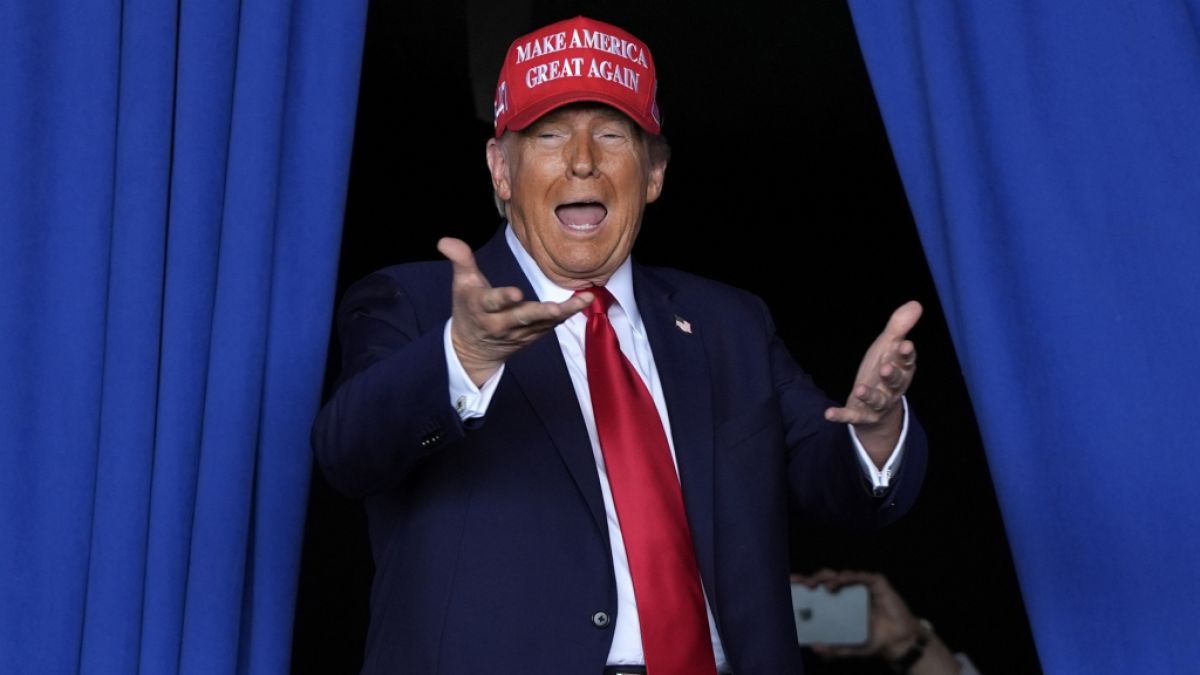 Donald Trump wird mit seinen teils wirren Äußerungen immer wieder zur Zielscheibe von beißendem Spott. (Foto)