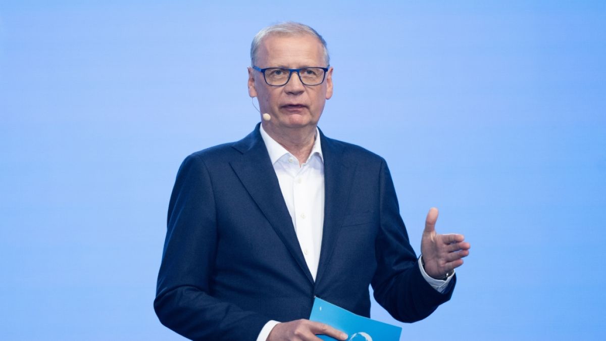 Günther Jauch ist entsetzt über den zunehmenden Antisemitismus in Deutschland. Bei "maischberger" kritisierte er deshalb Kanzler Olaf Scholz und Bundespräsident Frank-Walter Steinmeier. (Foto)