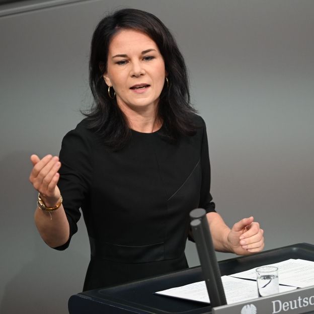 Außenministerin teilt Privatfoto im Netz - Damit rührt sie zu Tränen