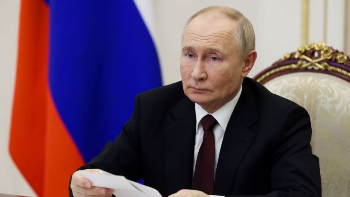 Plant Wladimir Putin eine Oktober-Überraschung vor der US-Präsidentschaftswahl? (Foto)