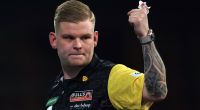 Der Belgier Mike de Decker holte beim Darts World Grand Prix 2024 in Leicester den ersten Major-Titel seiner PDC-Karriere.