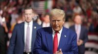 Der republikanische Präsidentschaftskandidat und ehemalige US-Präsident Donald Trump bei einer Wahlkampfveranstaltung im Greater Philadelphia Expo Center  Fairgrounds.