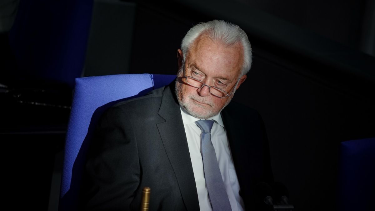 Wolfgang Kubicki droht Baerbock-Ministerium mit Strafjuristen. (Foto)