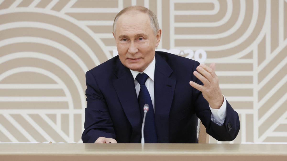Greift Wladimir Putin das Baltikum an? Top-Militärs spielen Worst-Case-Szenario durch. Greift Wladimir Putin das Baltikum an? Top-Militärs spielen Worst-Case-Szenario durch. (Foto)
