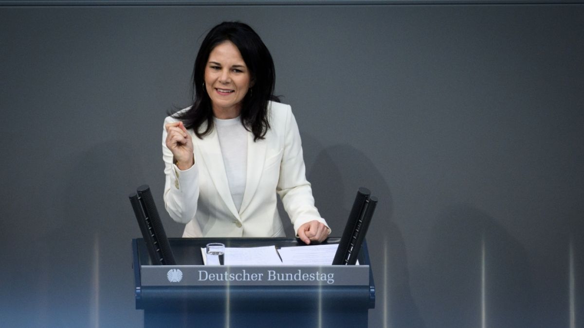 Außenministerin Annalena Baerbock unterstützt die Seenotrettung im Mittelmeer mit Millionen (Foto)