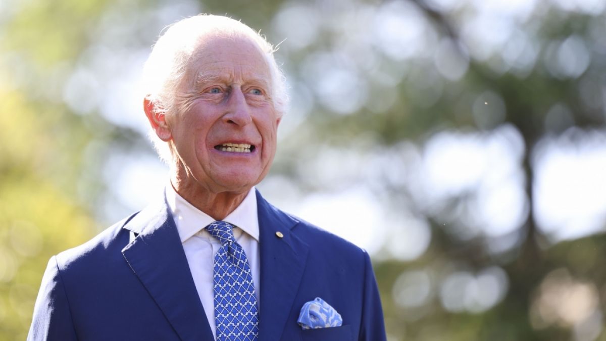 Für seine Reise nach Australien und Samoa hat König Charles III. seine Krebsbehandlung unterbrochen. Für seine Reise nach Australien und Samoa hat König Charles III. seine Krebsbehandlung unterbrochen. (Foto)