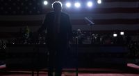 Im Wahlkampfendspurt packt jetzt ein Model über Donald Trump aus. Er soll es begrapscht haben.