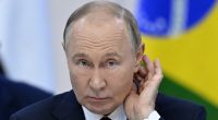 Wladimir Putin hat offenbar nordkoreanische Soldaten in zivilen Lastwagen an die Front geschmuggelt.