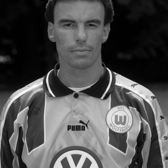 Ex-Bundesliga-Star (57) nach schwerer Krankheit gestorben