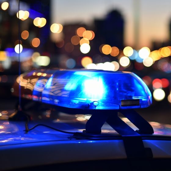 Mädchen (2) zu Tode vergewaltigt - Täter flüchtig