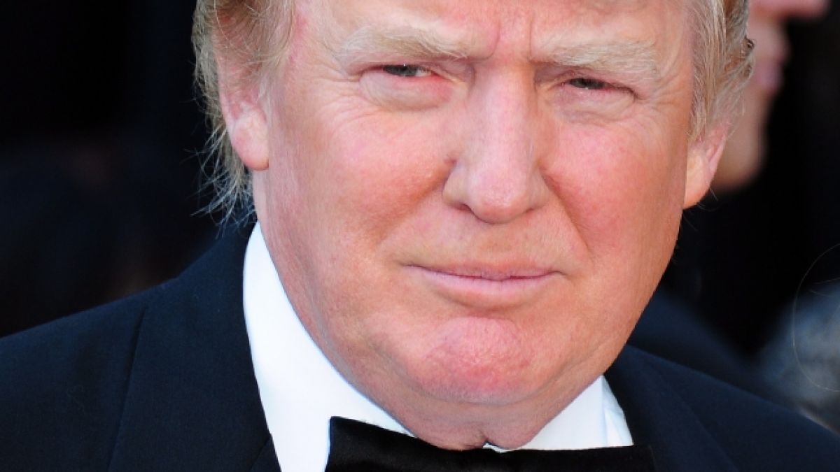 Das Archivfoto zeigt Trump im Jahr 2011. Seine Haut weist leichte Rötungen auf. Das Archivfoto zeigt Trump im Jahr 2011. Seine Haut weist leichte Rötungen auf. (Foto)