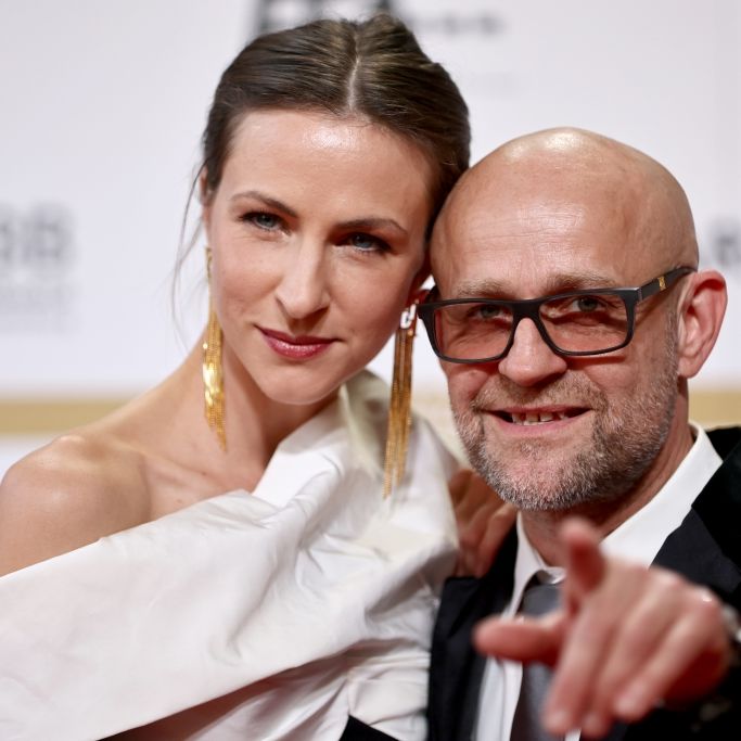Glücklicher Patchwork-Papa - so lebt der Schauspieler mit seiner XXL-Familie