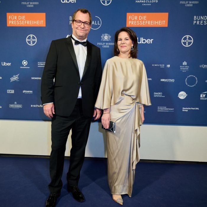 Außenministerin und Ehemann bestätigen Ehe-Aus nach 17 Jahren