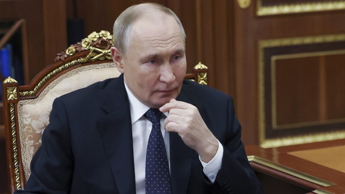 Wladimir Putin quittierte die jüngsten Angriffe der Ukraine auf russische Ziele mit erbitterten Vergeltungsschlägen und nachweisbaren Kriegsverbrechen. (Foto)