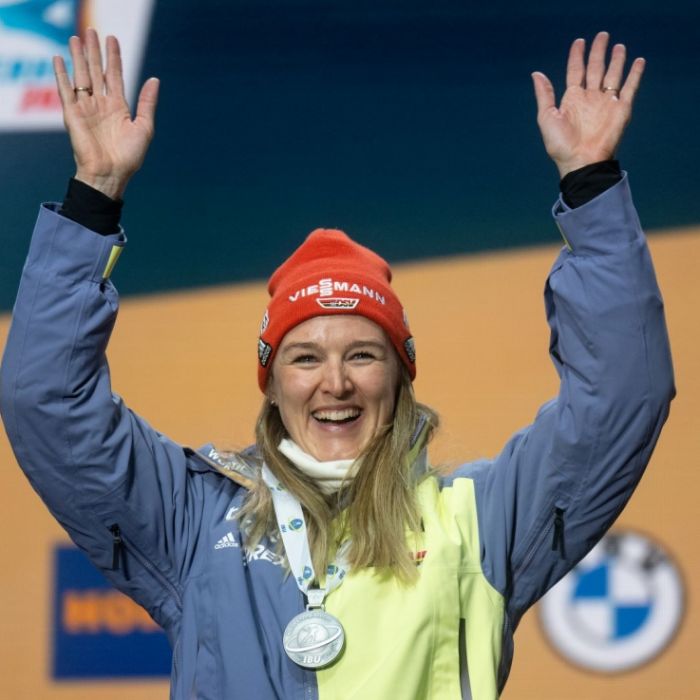 So lebt die Ex-Biathletin als baldige Zweifachmama nach dem Karriereende