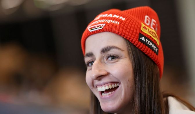 Vanessa Voigt feiert als Biathletin Erfolge.