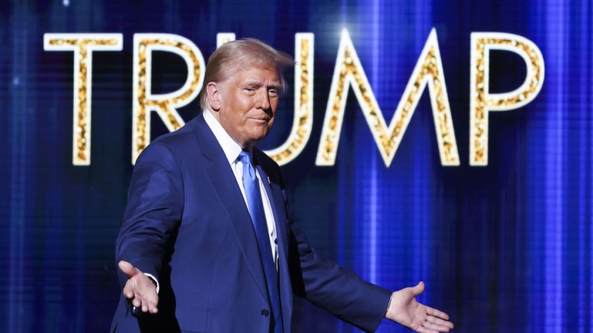 Donald Trump zieht einen Nato-Austritt "absolut" in Betracht – und droht der Ukraine mit Geldentzug. Donald Trump zieht einen Nato-Austritt "absolut" in Betracht – und droht der Ukraine mit Geldentzug. (Foto)