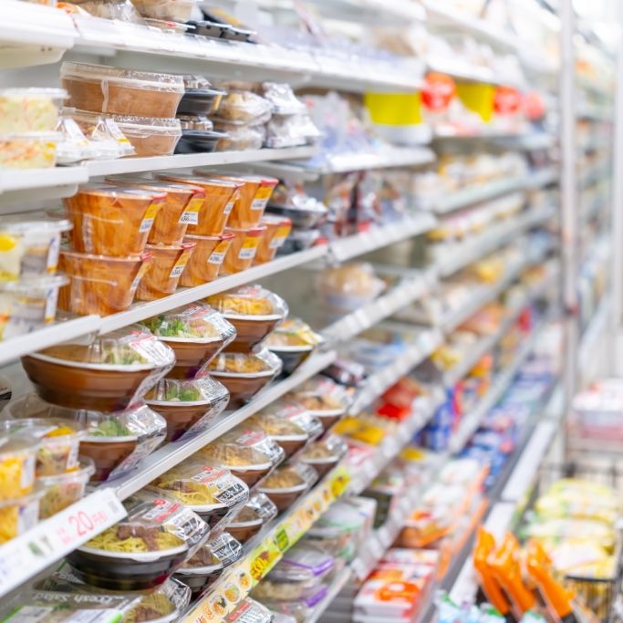 Bei Edeka und Netto verkauft: Mehrere Salate und Aufstriche zurückgerufen