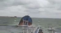 Im Schwarzen Meer sind zwei russische Tanker in Seenot geraten.