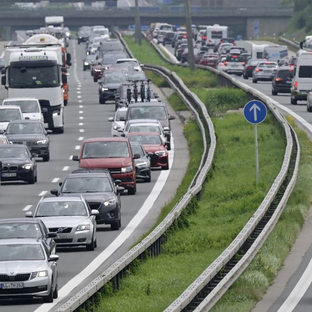 Hier rechnet der ADAC heute vor den Feiertagen mit Stau