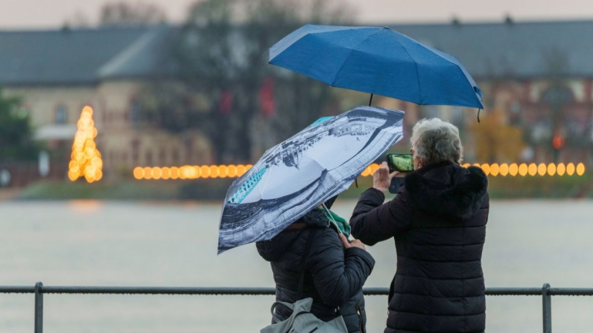 In Norddeutschland droht die Silvesternacht 2024/25 eine stürmische Angelegenheit zu werden. (Foto)
