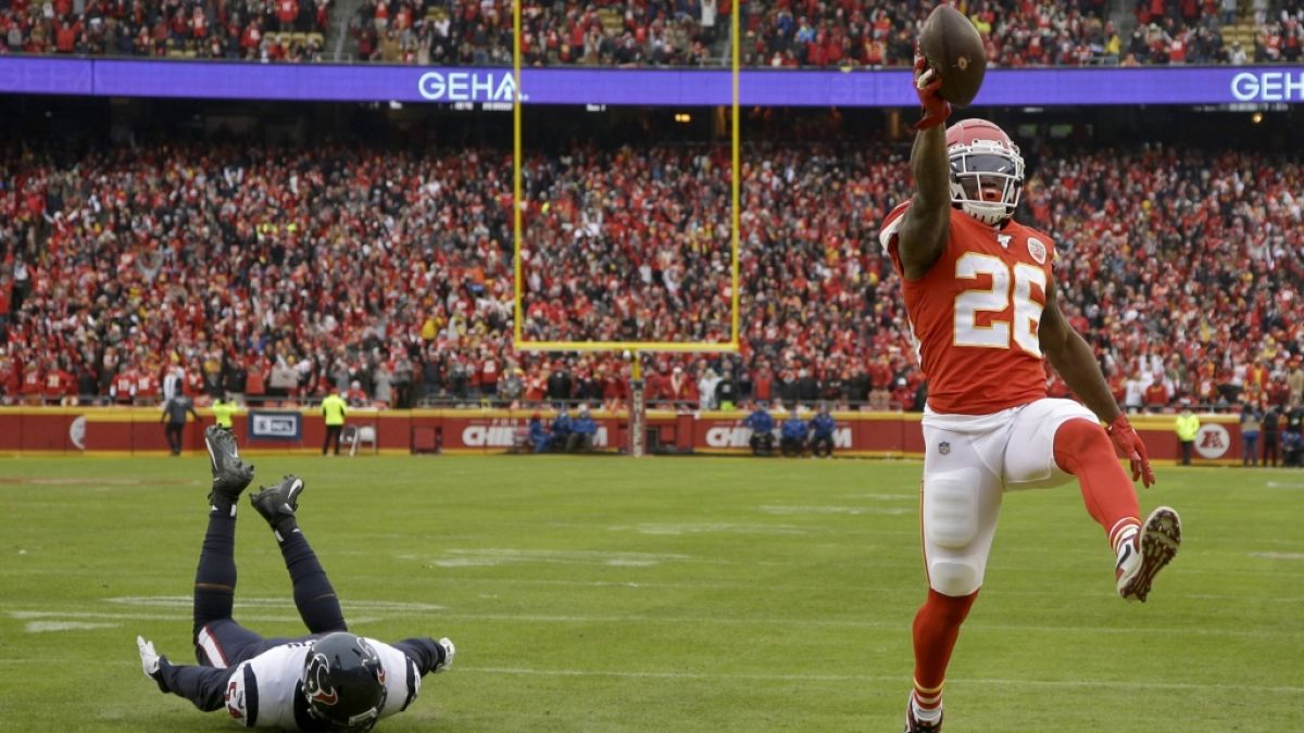 Chiefs vs. Texans in den Playoffs 2025 (Symbolbild) Chiefs vs. Texans in den Playoffs 2025 (Symbolbild) (Foto)