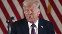 Sein orangefarbener Teint ist Donald Trumps unfreiwilliges Markenzeichen - wie der künftige US-Präsident ohne Make-up aussieht, hat nun eine Visagistin enthüllt.