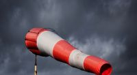 Der Deutsche Wetterdienst warnt vor Sturm in Deutschland.