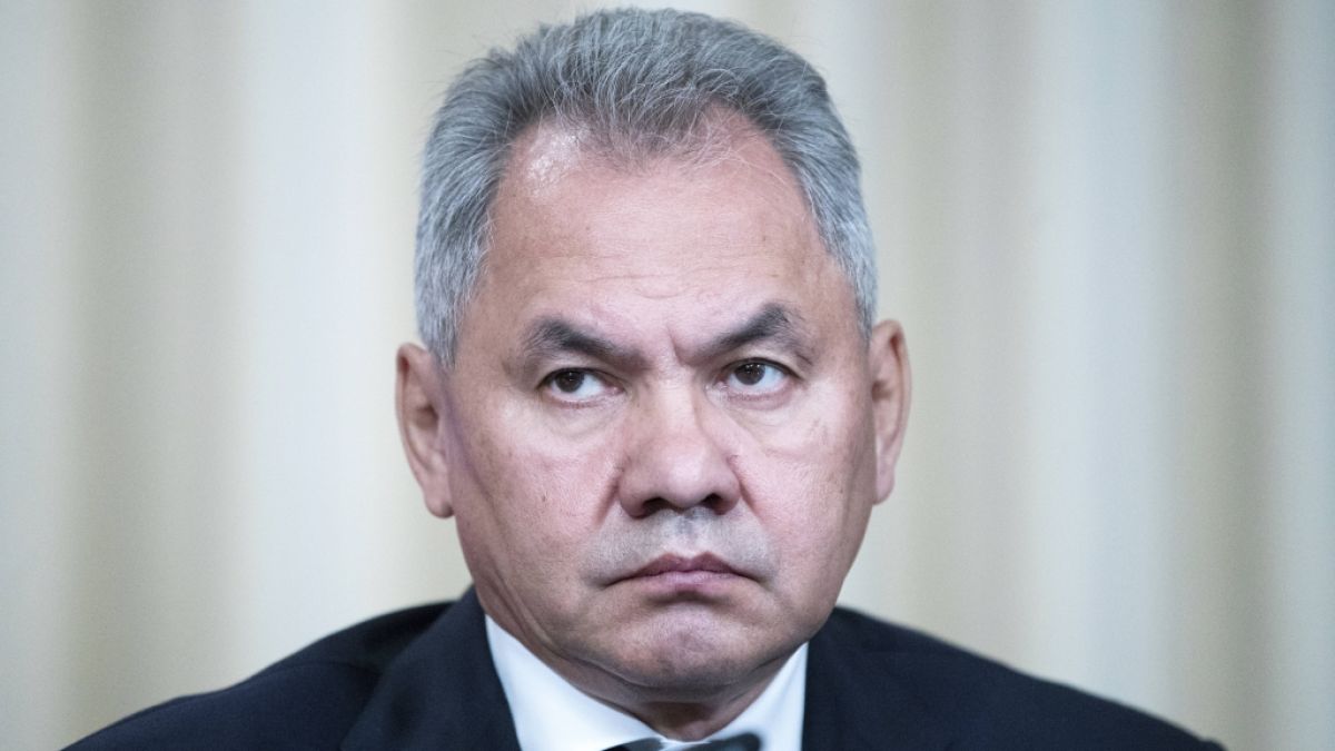 Putin-Freund Sergej Schoigu warnt vor einem globalen atomaren Konflikt. Putin-Freund Sergej Schoigu warnt vor einem globalen atomaren Konflikt. (Foto)
