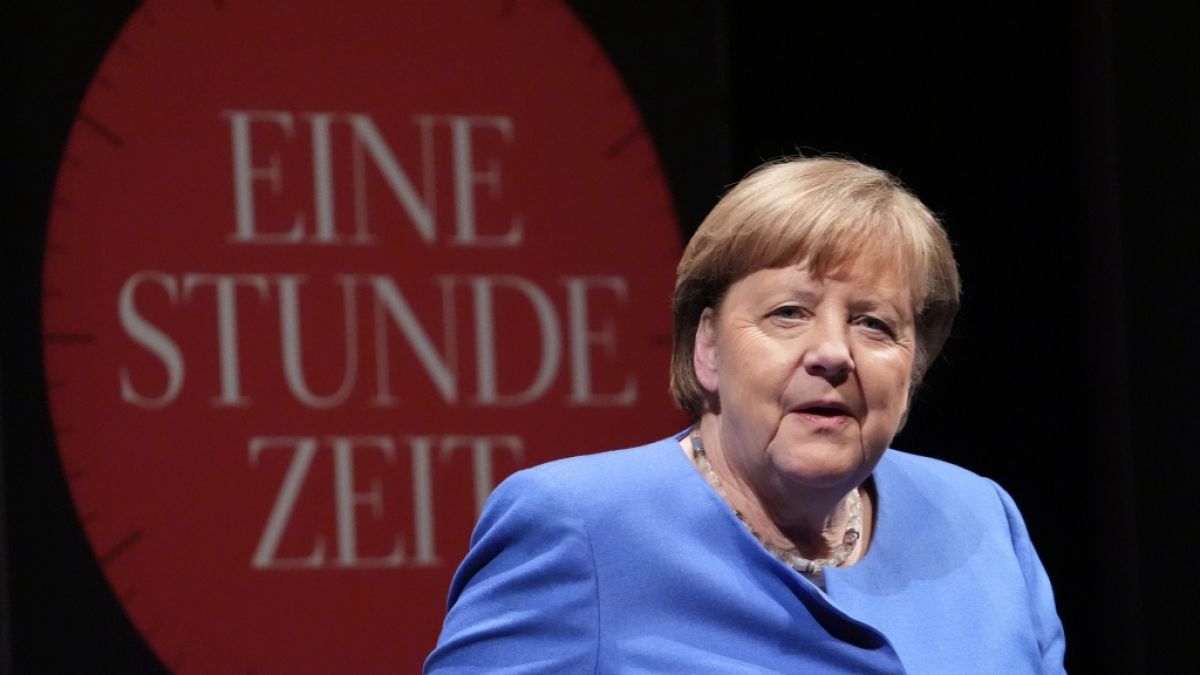 Altkanzlerin Angela Merkel hat sich im Gespräch mit der "Zeit" unter anderem für ihre Asylpolitik gerechtfertigt. Altkanzlerin Angela Merkel hat sich im Gespräch mit der "Zeit" unter anderem für ihre Asylpolitik gerechtfertigt. (Foto)