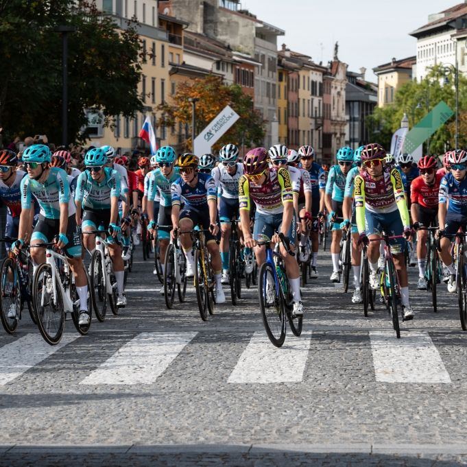 Etappen- und Gesamtsieg für Pogacar bei der UAE-Tour