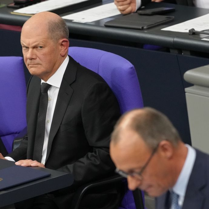 Umfrage-Rutsch für Scholz, Merz und Weidel zwei Wochen vor der Wahl