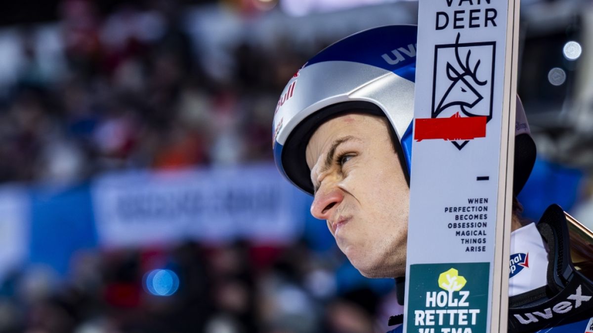 SkisprungWeltcup 2024/25 Ergebnisse Herren Podest weit weg Skispringer verpatzen WM