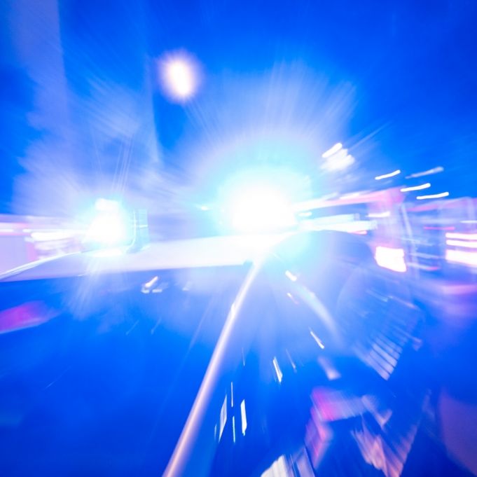 Frau (19) niedergestochen - Polizei nimmt Angreifer (43) fest
