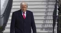 Donald Trump feiert die Bundestagswahl.