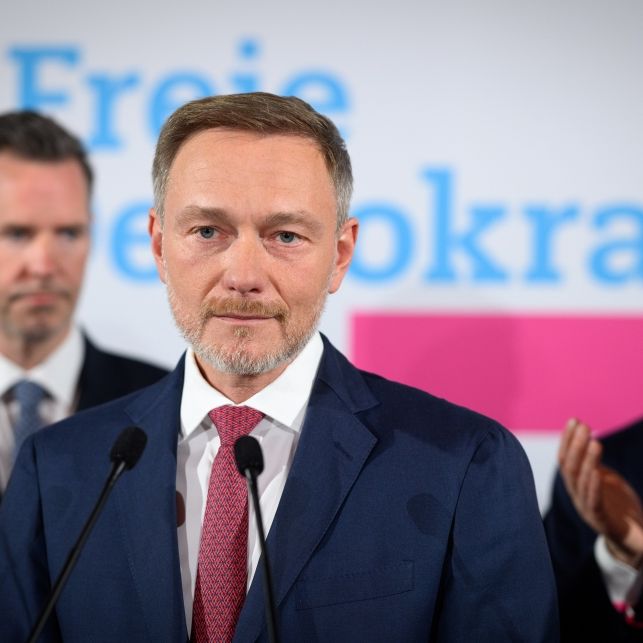 Lindner kündigt Rücktritt an - Droht ein Machtkampf um den Parteivorsitz? 