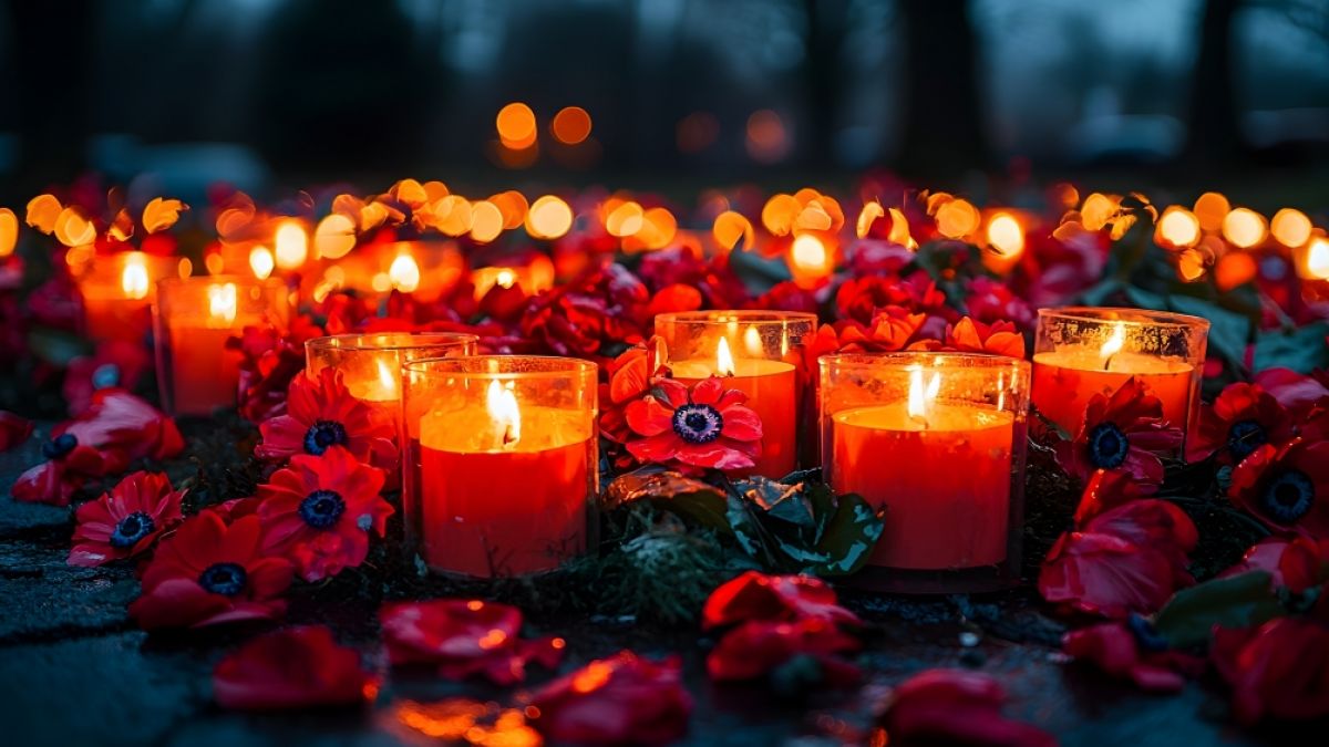 In Berlin wird derzeit ein mutmaßlicher Femizid verhandelt. Ein Mann soll seine Ex-Frau brutal niedergestochen haben.  (Foto)