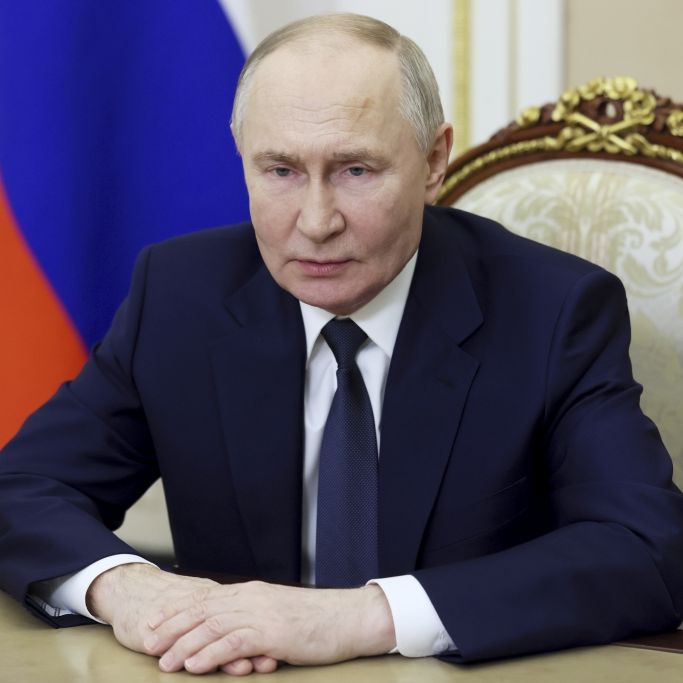 Putin-Panzer in Schrott verwandelt - neues Video von der Front