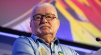 Polens ehemaliger Staatspräsident Lech Walesa kritisiert Donald Trump für dessen Verhalten gegenüber Wolodymyr Selenskyj scharf.