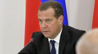 Seit Beginn des Ukraine-Krieges im Februar 2022 gerät Dmitri Medwedew immer wieder durch hetzerische Beiträge in den sozialen Netzwerken in die Schlagzeilen.