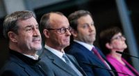 Dass bei den Sondierungsgesprächen von Union und SPD - hier in Person von Markus Söder, Friedrich Merz, Lars Klingbeil und Saskia Esken - Vorschläge der Grünen geklaut werden, veranlasste Grünen-Politiker Ricarda Lang zu beißendem Spott.