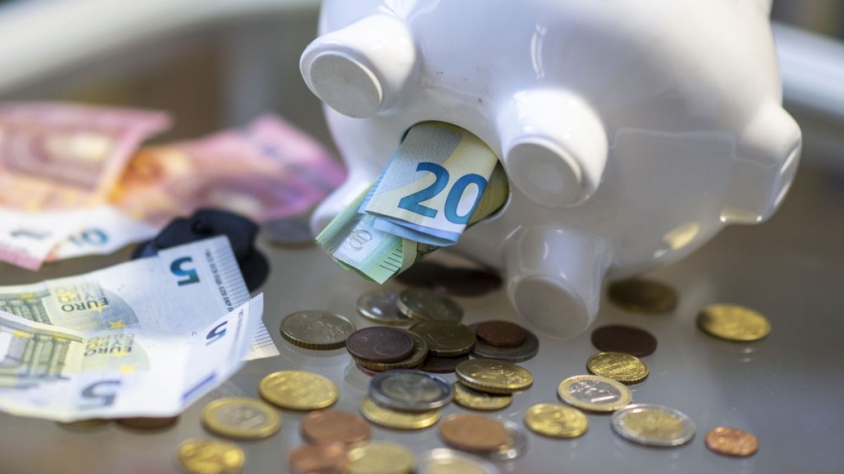 Wer in wirtschaftlich unsicheren Zeiten abgesichert sein will, sollte sich einen bestimmten Betrag ansparen. (Foto)