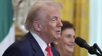 Ein ehemaliger Berater von Donald Trump wurde wegen sexuellen Missbrauch angeklagt.