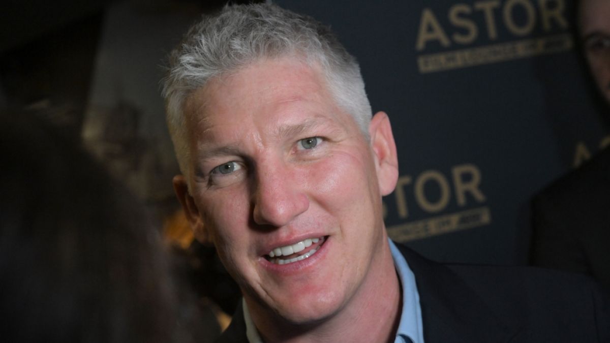 Bastian Schweinsteiger ist nach seiner aktiven Fußball-Karriere als ARD-Experte tätig. Bastian Schweinsteiger ist nach seiner aktiven Fußball-Karriere als ARD-Experte tätig. (Foto)
