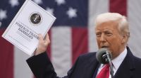 Donald Trump präsentierte am Mittwoch seine neue Zoll-Liste. Russland fehlt darauf.