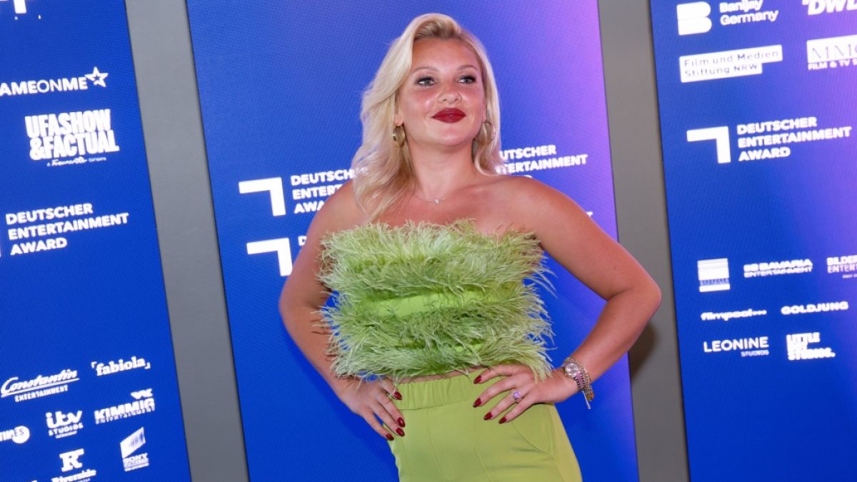 Evelyn Burdecki zeigt heiße Urlaubsaufnahme aus Spanienurlaub. Evelyn Burdecki zeigt heiße Urlaubsaufnahme aus Spanienurlaub. (Foto)